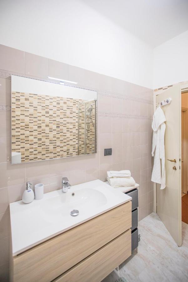 Bed&Breakfast Relax In The Lake Desenzano del Garda Exterior foto